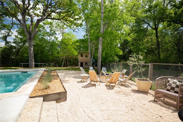 805 Vine Street, Bryan, TX 77802