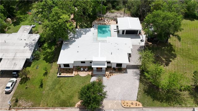 805 Vine Street, Bryan, TX 77802
