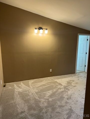 59 Sturm Street, Lancaster, NY 14086