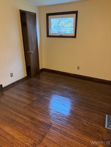 59 Sturm Street, Lancaster, NY 14086