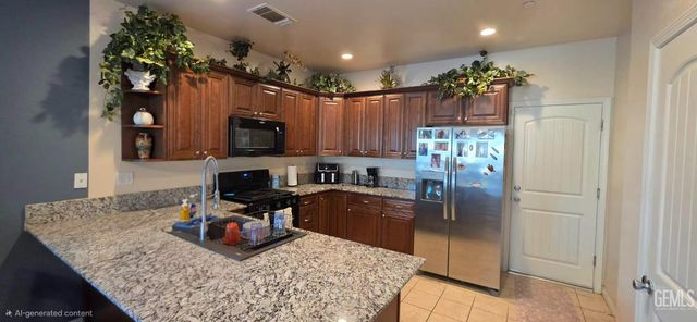 1611 Brea Street, Bakersfield, CA 93307