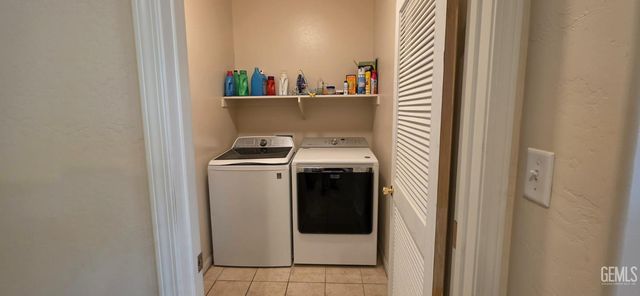 1611 Brea Street, Bakersfield, CA 93307