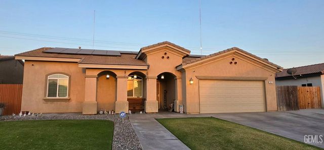 1611 Brea Street, Bakersfield, CA 93307