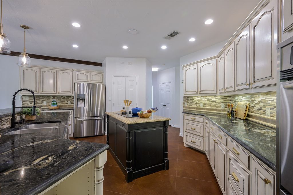 6413 Shoreline Drive, Little Elm, TX 75068 — photo 4