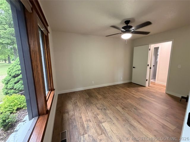 10817 Sahoma Lake Road, Sapulpa, OK 74066