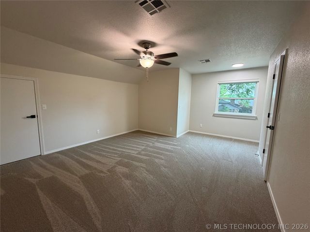 10817 Sahoma Lake Road, Sapulpa, OK 74066