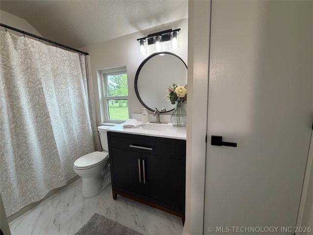 10817 Sahoma Lake Road, Sapulpa, OK 74066