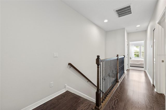 9208 FOX SPARROW ROAD, Tampa, FL 33626
