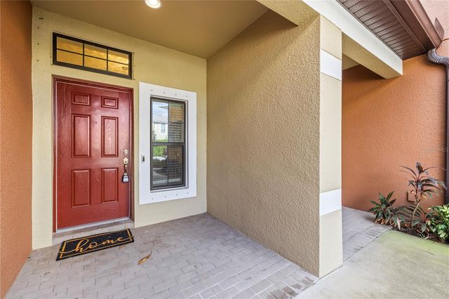 9208 FOX SPARROW ROAD, Tampa, FL 33626
