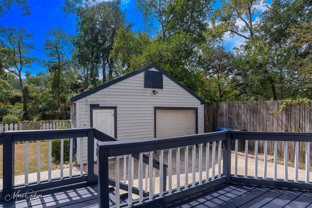 723 Ockley Drive, Shreveport, LA 71106