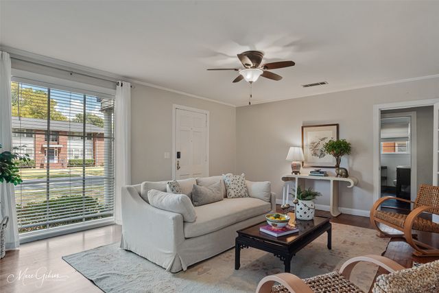 723 Ockley Drive, Shreveport, LA 71106