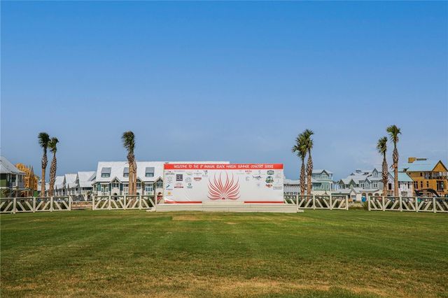 214 Sunset Ave 2, Port Aransas, TX 78373