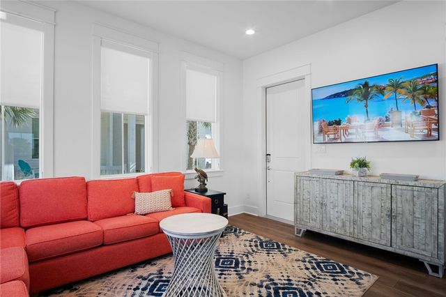 214 Sunset Ave 2, Port Aransas, TX 78373