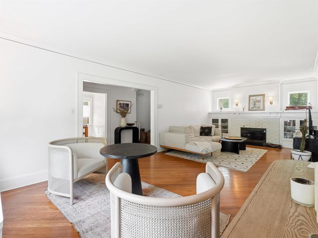 42 COURTER AVE, Maplewood, NJ 07040