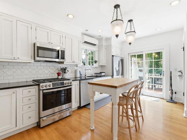 42 COURTER AVE, Maplewood, NJ 07040