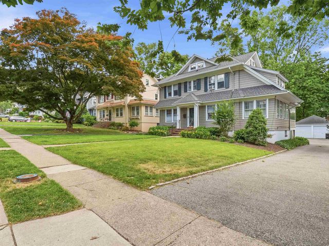 42 COURTER AVE, Maplewood, NJ 07040