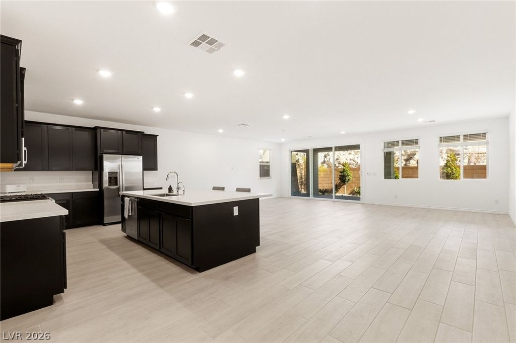 9986 Joshua Foothills Street, Las Vegas, NV 89178 — photo 2