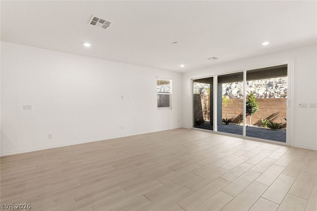 9986 Joshua Foothills Street, Las Vegas, NV 89178 — photo 5