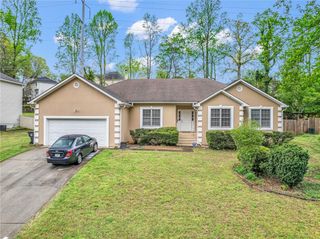 1574 Glenfield Drive, Lawrenceville, GA 30043