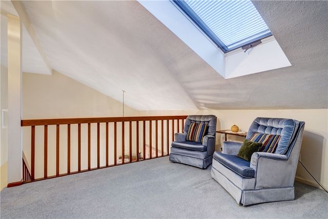 17 Chenin Run, Perinton, NY 14450