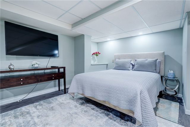 17 Chenin Run, Perinton, NY 14450