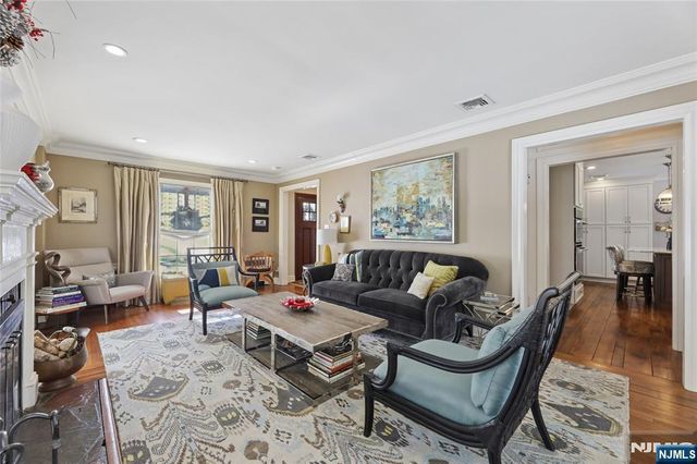465 Contant Avenue, Haworth, NJ 07641