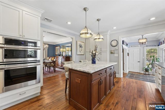 465 Contant Avenue, Haworth, NJ 07641