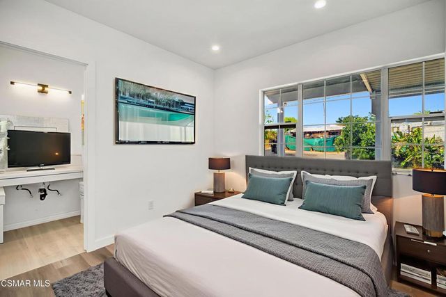 9240 Slater Terrace, Chatsworth, CA 91311