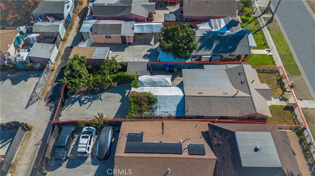 8810 MENLO Avenue, Los Angeles, CA 90044