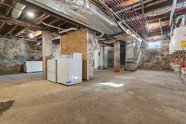 106 Paul Gore St 1, Boston, MA 02130