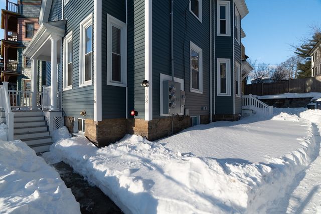 106 Paul Gore St 1, Boston, MA 02130