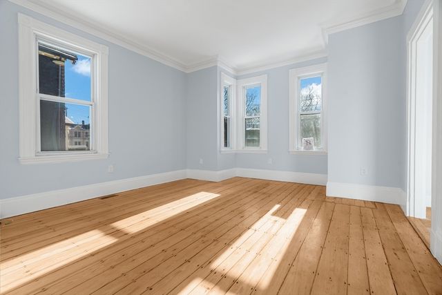 106 Paul Gore St 1, Boston, MA 02130