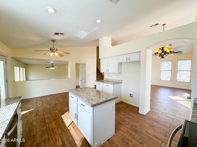 7417 W JONES Avenue, Phoenix, AZ 85043