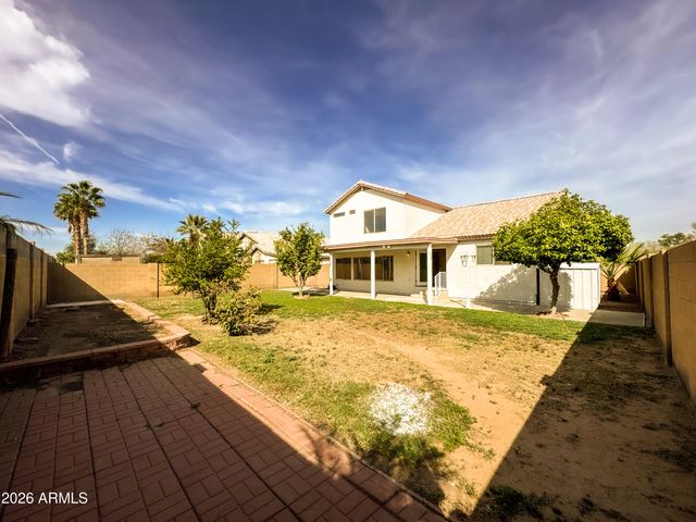 7417 W JONES Avenue, Phoenix, AZ 85043