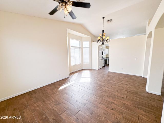 7417 W JONES Avenue, Phoenix, AZ 85043