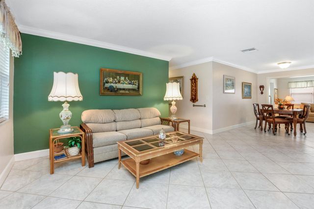 511 SW 18th Street, Boynton Beach, FL 33426