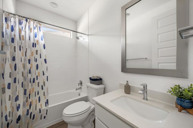 1621 Weavers BND, Georgetown, TX 78628