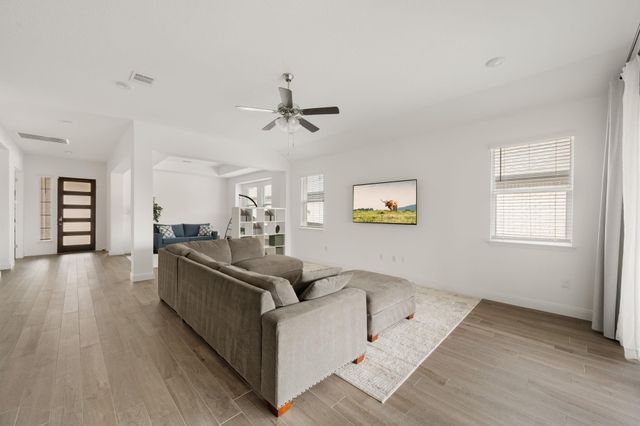 1621 Weavers BND, Georgetown, TX 78628