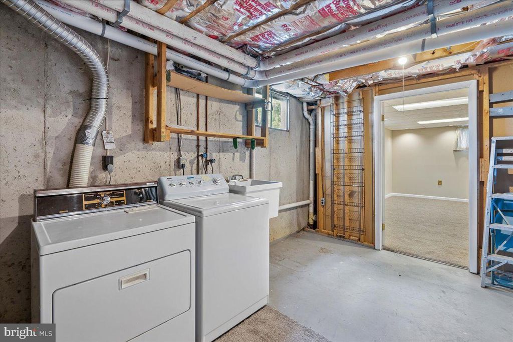 Image 44 of property listing at 4661 PALOMINO CT, Ellicott City, MD 21043
