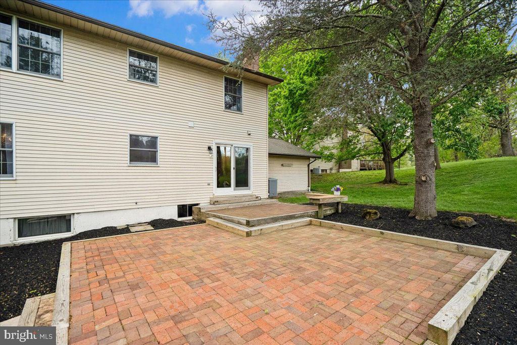 Image 54 of property listing at 4661 PALOMINO CT, Ellicott City, MD 21043