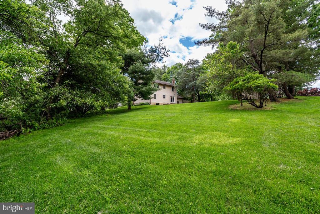 Image 57 of property listing at 4661 PALOMINO CT, Ellicott City, MD 21043
