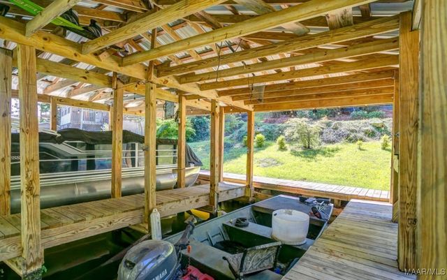 272 Briar Loop Road, Deatsville, AL 36022