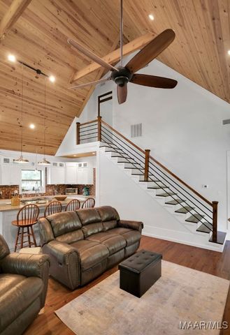 272 Briar Loop Road, Deatsville, AL 36022