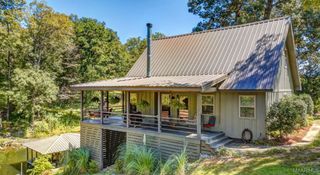 272 Briar Loop Road, Deatsville, AL 36022