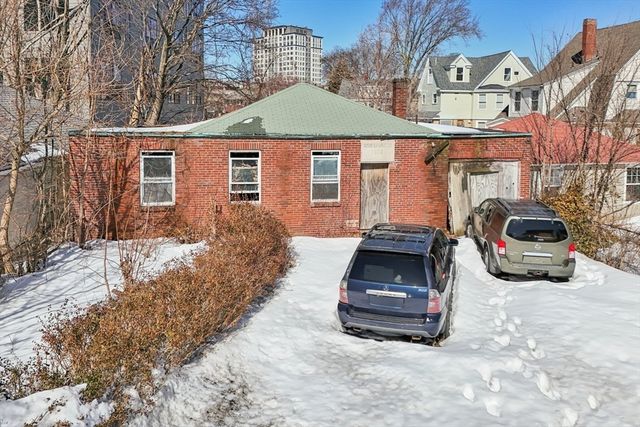 44 Elm Street, Quincy, MA 02169