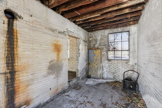 44 Elm Street, Quincy, MA 02169