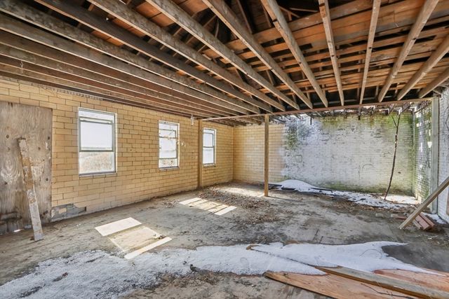 44 Elm Street, Quincy, MA 02169