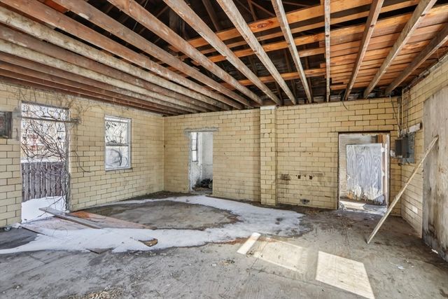 44 Elm Street, Quincy, MA 02169