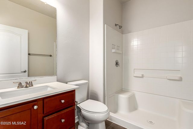 6829 S Cortazar Court, Tucson, AZ 85756