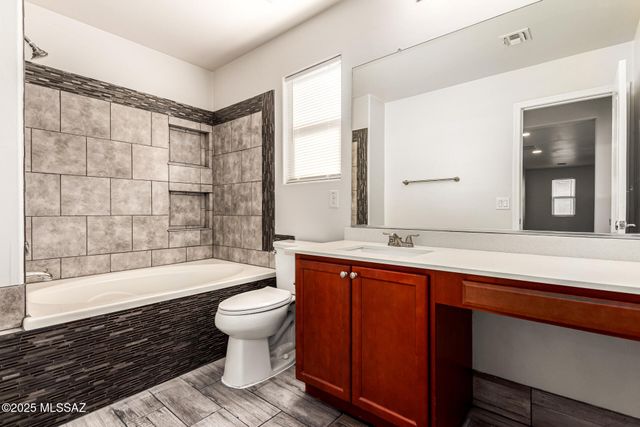 6829 S Cortazar Court, Tucson, AZ 85756